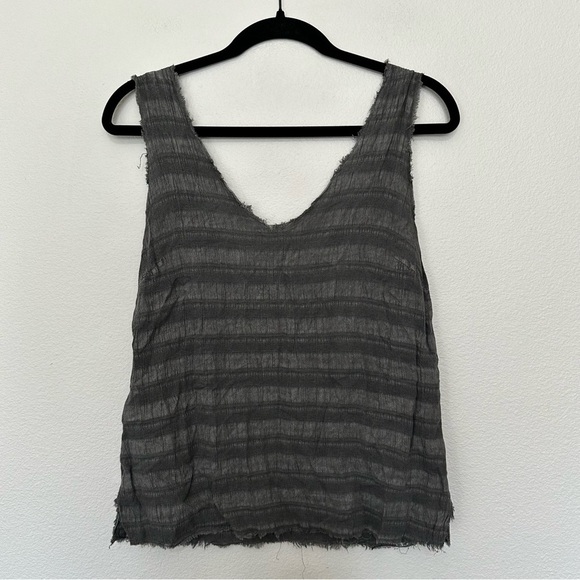Sam & Lavi grey textured raw hem tank top sz.XS 100% Rayon womens bohemian art - Picture 1 of 3